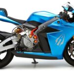 Lightning Motorcycles lança moto elétrica e quer bater recorde com velocidade de 402 km/h