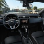 Renault Duster 2023 ganha atualização com nova central multimídia que oferece conexão sem fio Android Auto e Apple CarPlay