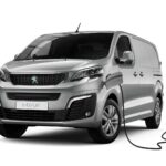 Os furgões Peugeot e-Expert e Citroën e-Jumpy são destaque entre os carros elétricos mais vendidos em agosto