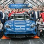 Porsche faz história ao atingir 100 mil unidades produzidas do esportivo elétrico Taycan