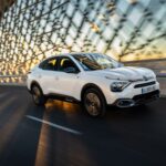 Citroën e-C4 e e-C4 X ficam ainda mais potentes e com maior autonomia