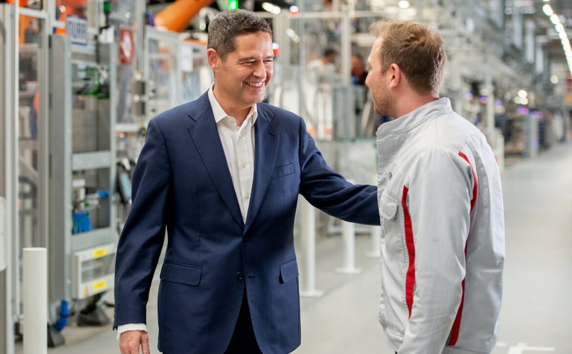 Audi creates 500 new electric mobility jobs at its Ingolstadt lo