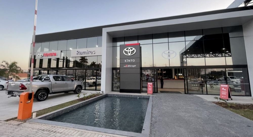 Toyota do Brasil inaugura uma de suas concessionárias mais modernas do ...