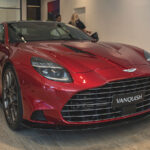 Novo Aston Martin Vanquish desembarca no Brasil