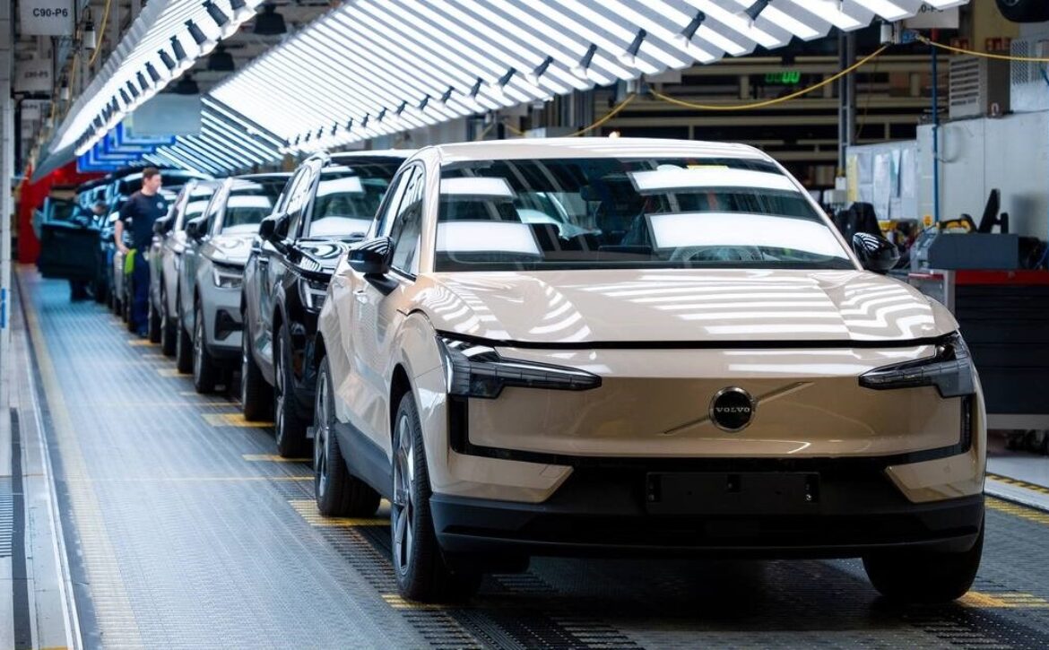 EX30 Start of Production at Volvo Car Gent